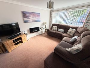 Lounge- click for photo gallery